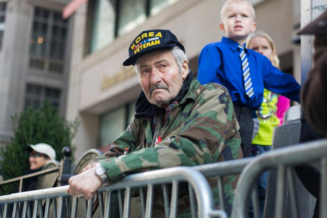 VA Accused of Denying Benefits to Servicemen Sickened by Toxins