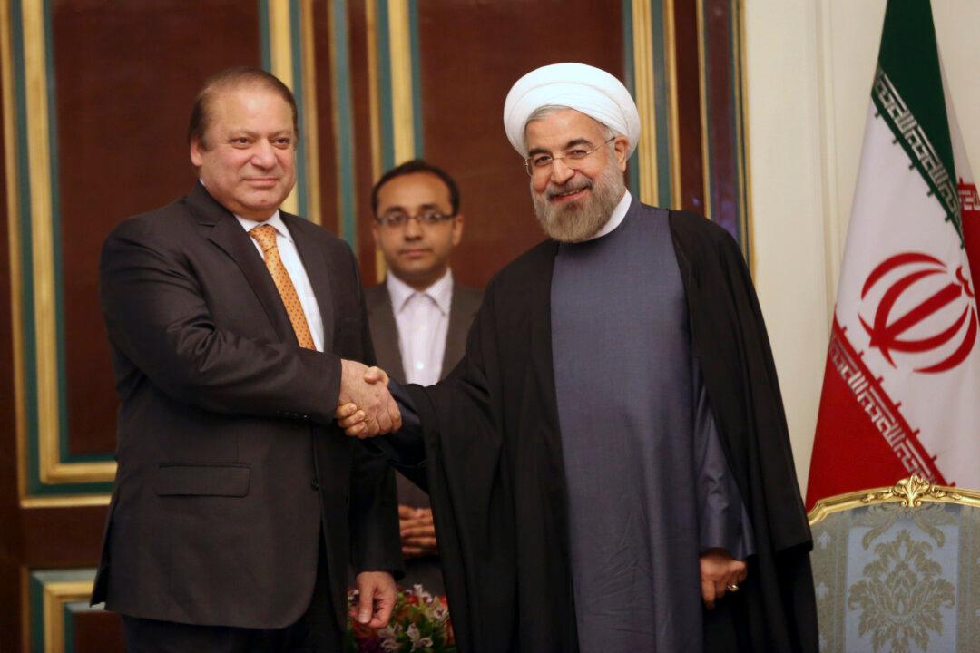 Pakistan Keen to Keep Ties With Iran and Saudi Arabia