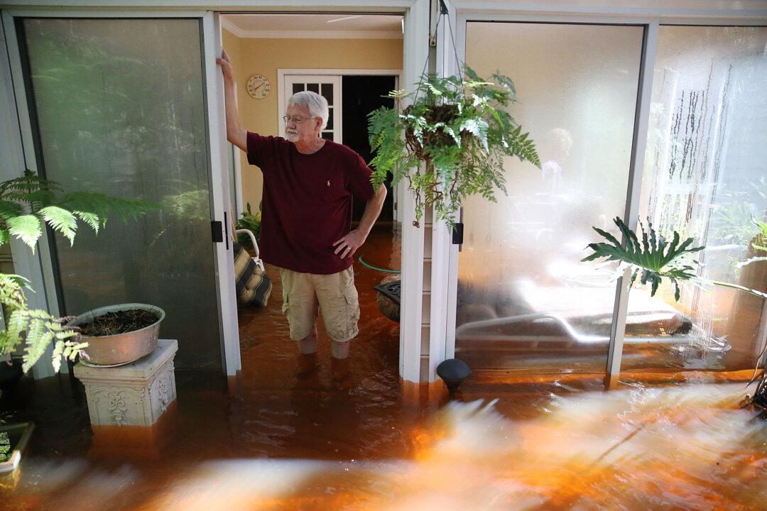 South Carolina Still on Edge From Floods