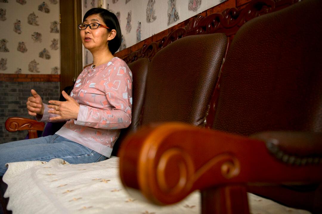 Son of Detained Chinese Rights Lawyer Wang Yu Vanished in Burma