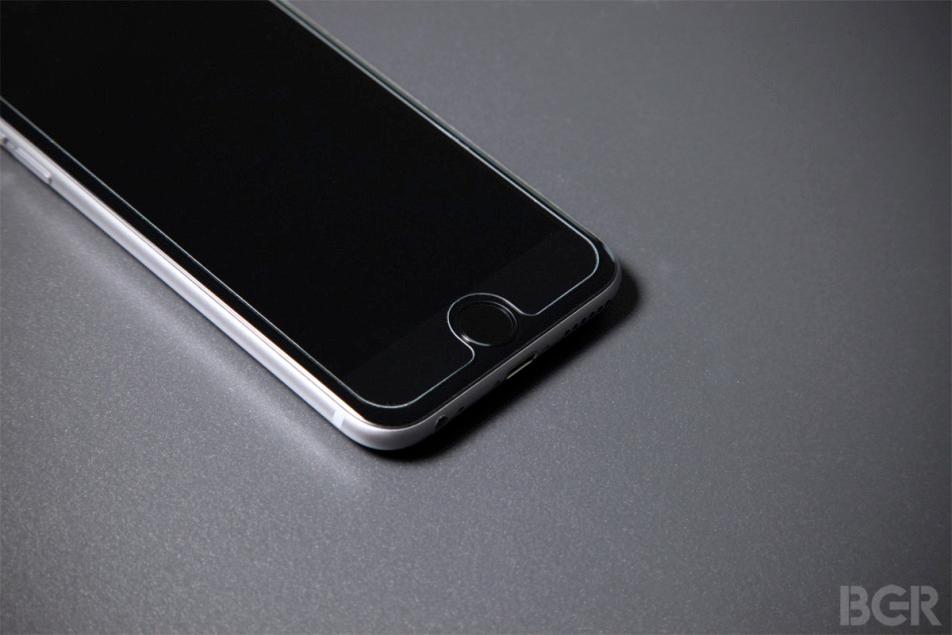 How to Add an Invisible Physical Back Button to Your iPhone