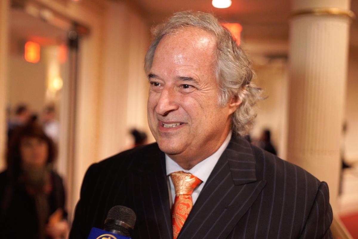 Tony Award-Winning Broadway Producer Recommends Shen Yun Orchestra