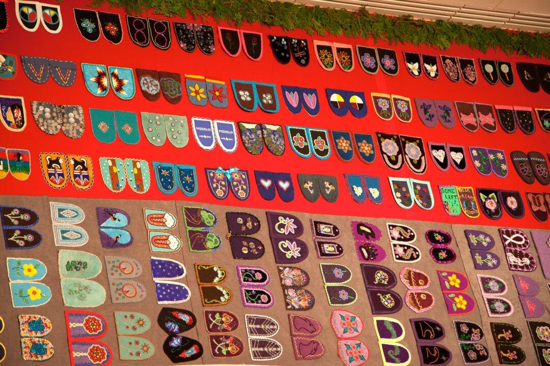 ‘Walking With Our Sisters’ Commemorates Missing, Murdered Aboriginal Women