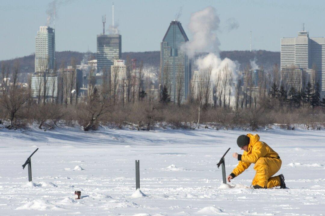 Ottawa Suspends Montreal’s Plan to Dump Raw Sewage Into St. Lawrence