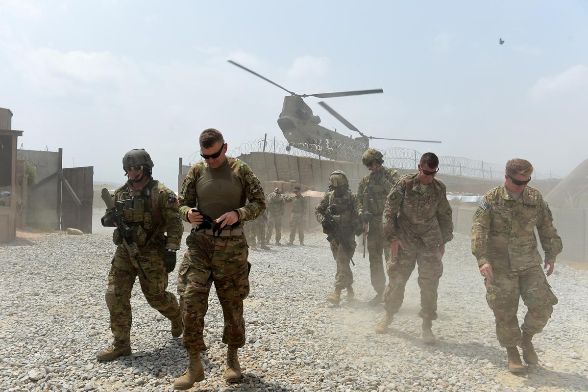 Obama to Keep Troops in Afghanistan Beyond 2016