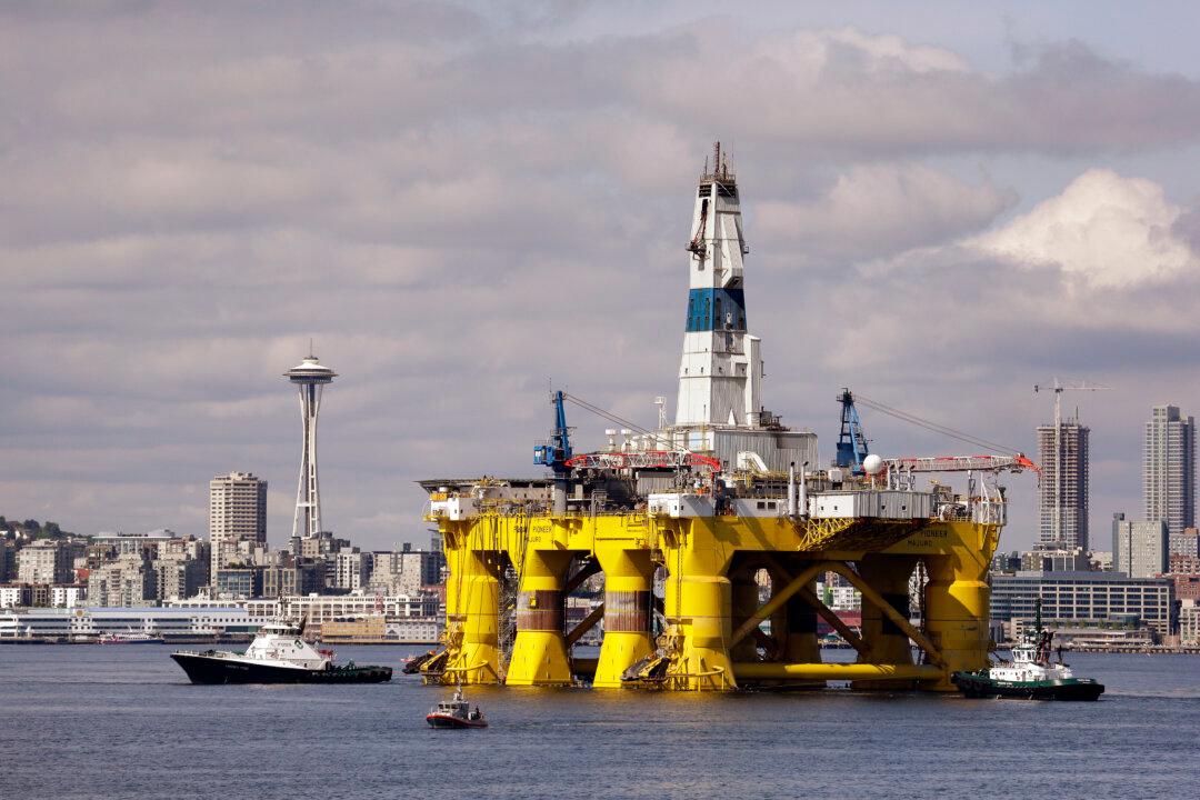 Interior Department Curbs Future Arctic Offshore Drilling