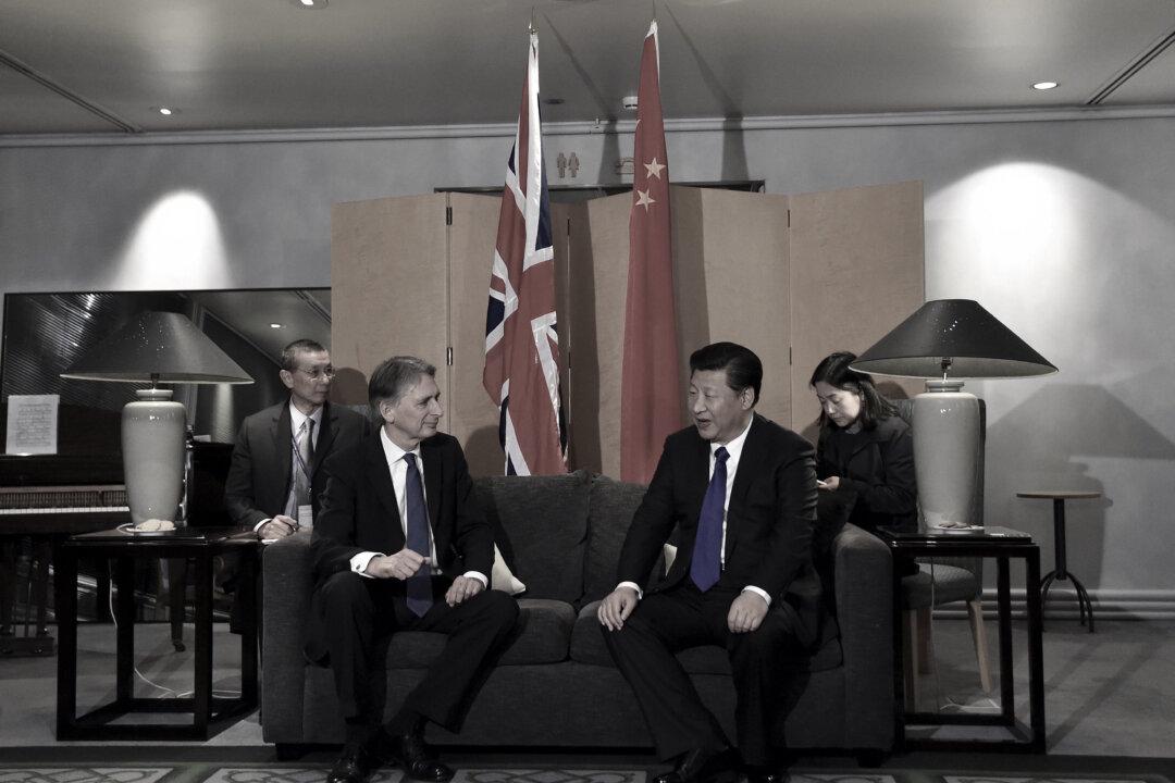 Before Chinese Leader’s UK Visit, Manufactured Confidence