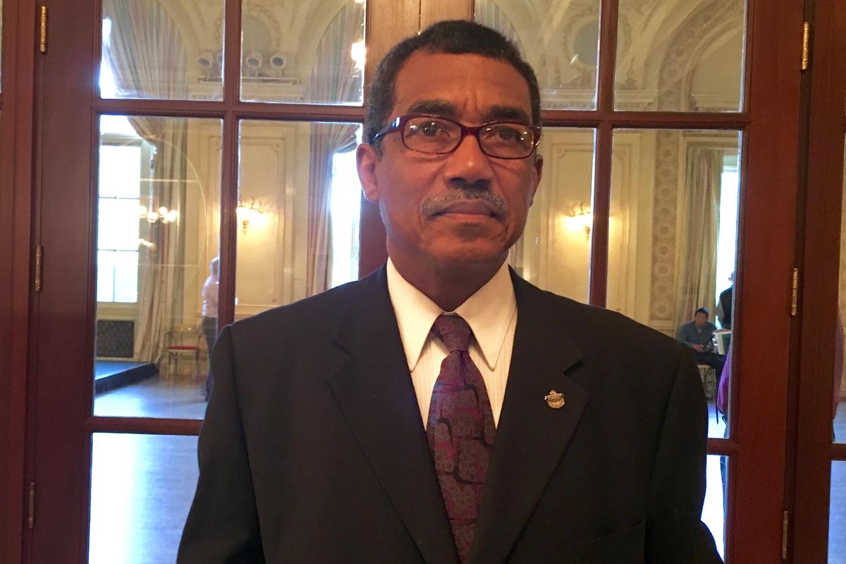 Shen Yun Is a Marriage of East and West