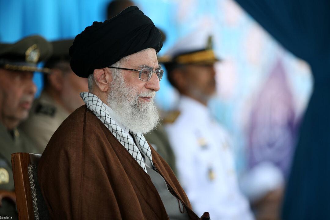 Iran’s Top Leader Endorses Landmark Nuclear Deal