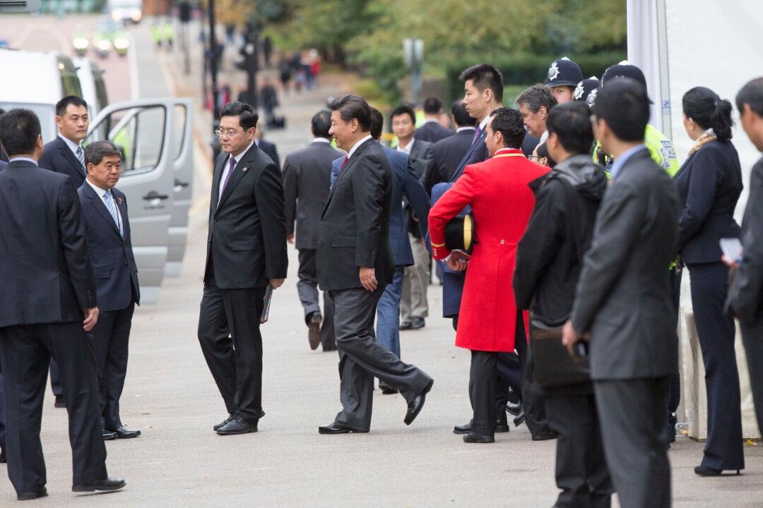 Xi Jinping’s Final Day in London Marked by More Protests (Photos)