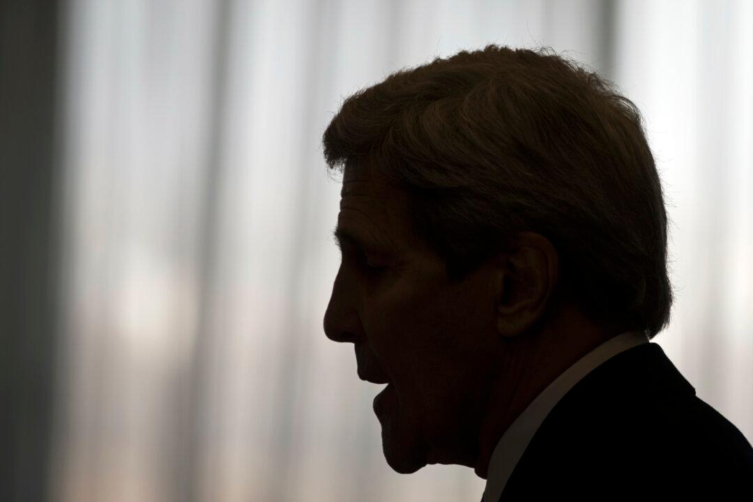 Kerry: Israel, Jordan Working to Ease Holy Site Tensions