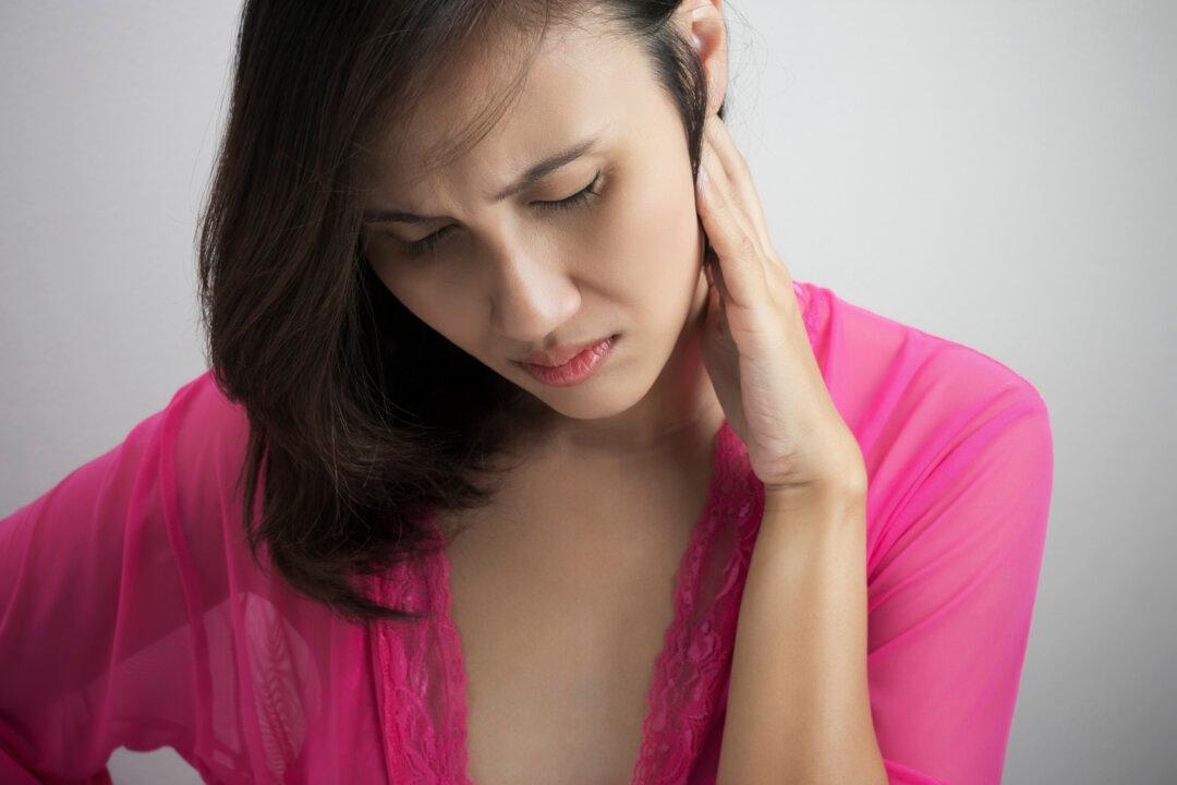 5 Symptoms Your Thyroid Needs Help