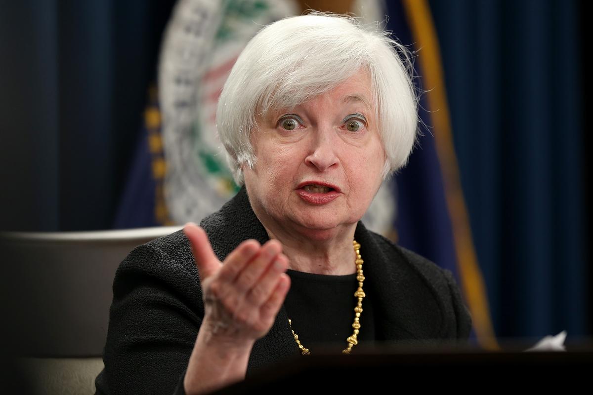 Fed Raises Chances of December Rate Hike