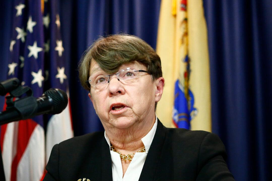 Securities and Exchange Commission Opens Door to Startup Investing for All