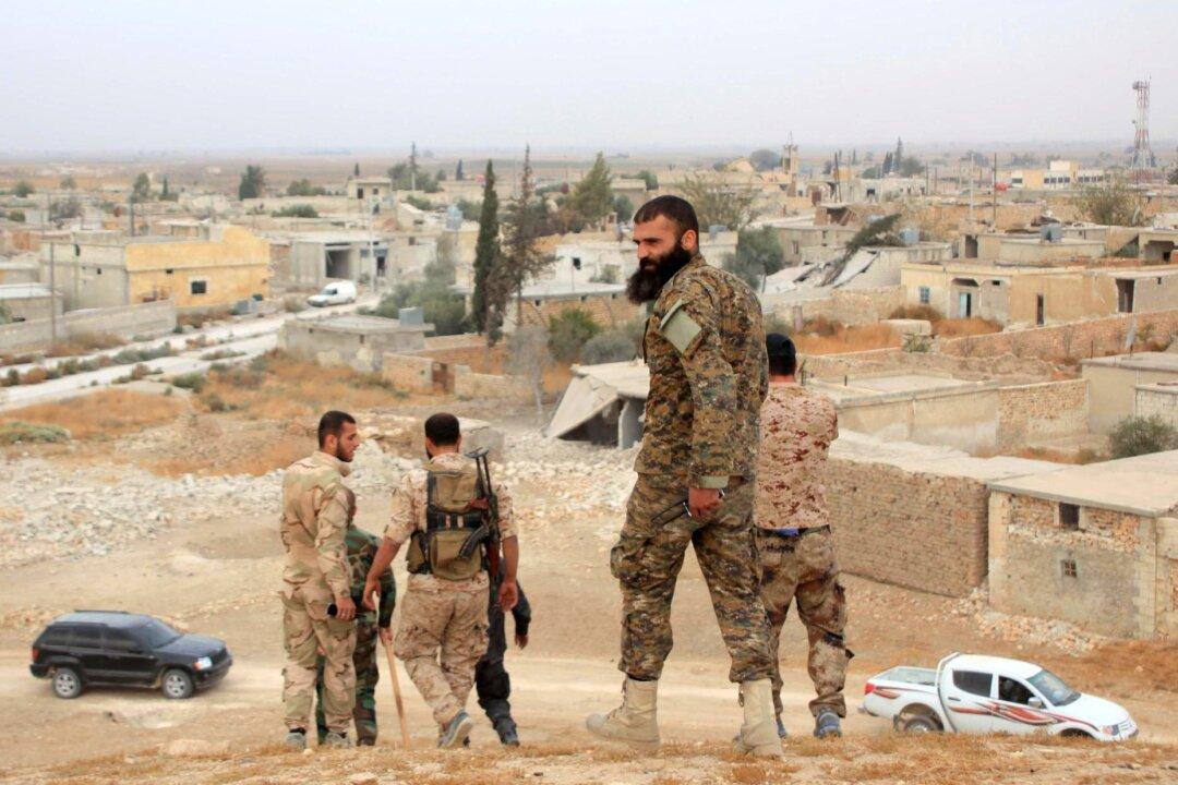 Syrian Troops Break Siege Imposed by ISIS on Base Since 2013