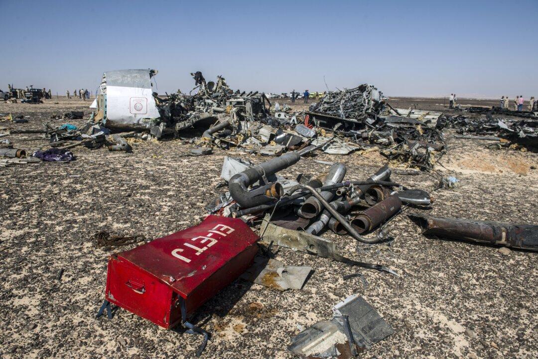 Metrojet Exec Says an External Impact Caused Russian Plane Crash in Egypt