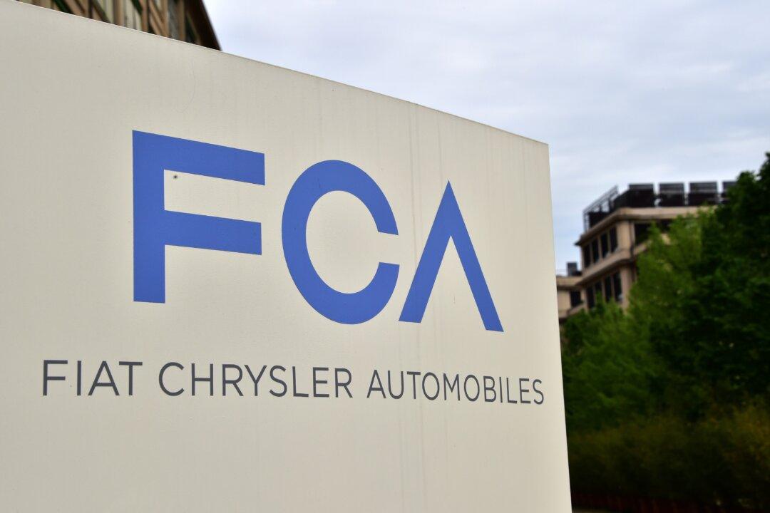 Fiat Chrysler October US Sales Rise Nearly 15 Percent