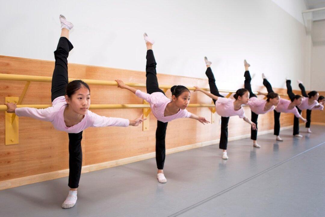 Letter From Dragon Springs: Studying Classical Chinese Dance and Cultivating Traditional Virtues