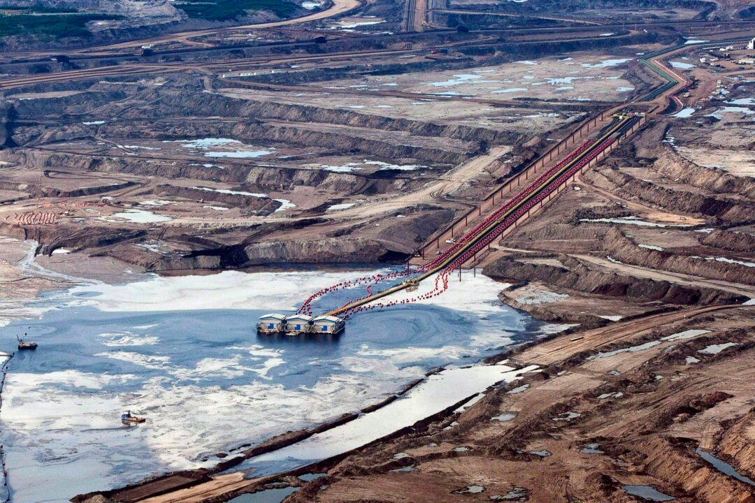 Oil and Gas Industry in Canada Faces a Rough 2016, Says Industry Group