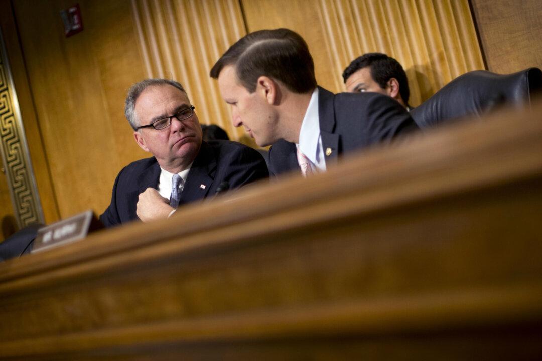 Congress Dodging War Powers Despite US Mission in Syria