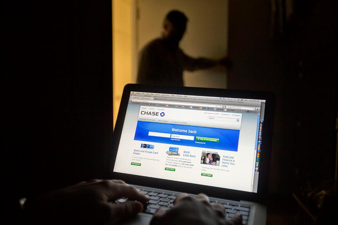 People With Phones More Than Five Years Old Could Be Cut Off From Internet in 2016