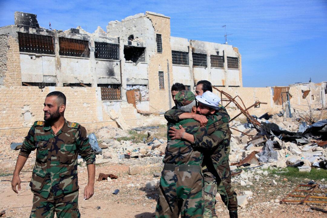 Syrian Troops Seize Territory From ISIS in Central Province