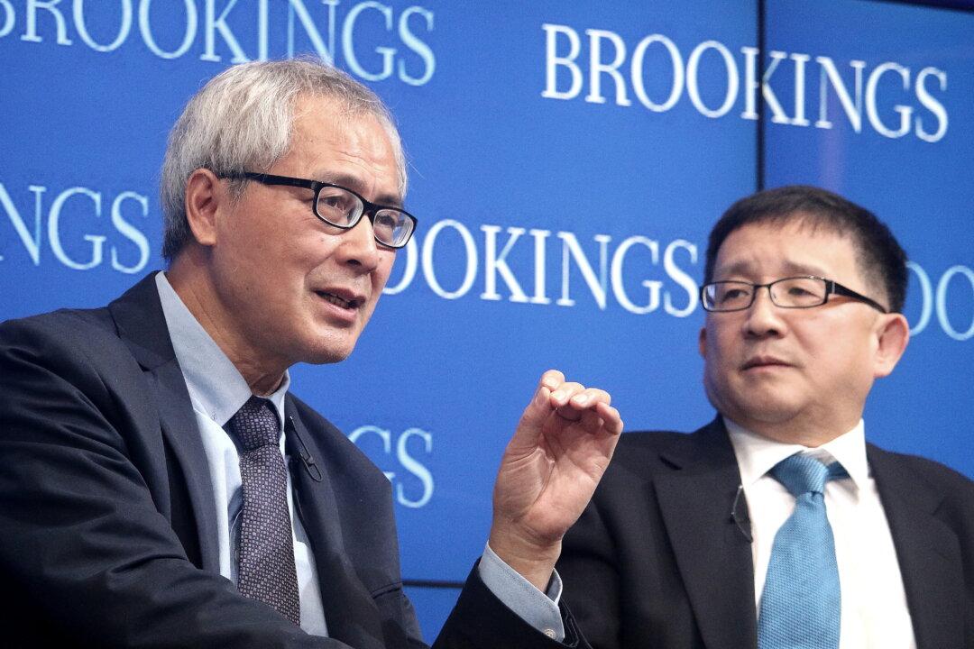 Confucian Scholar Confronts the Lack of Trust and Kindness in China