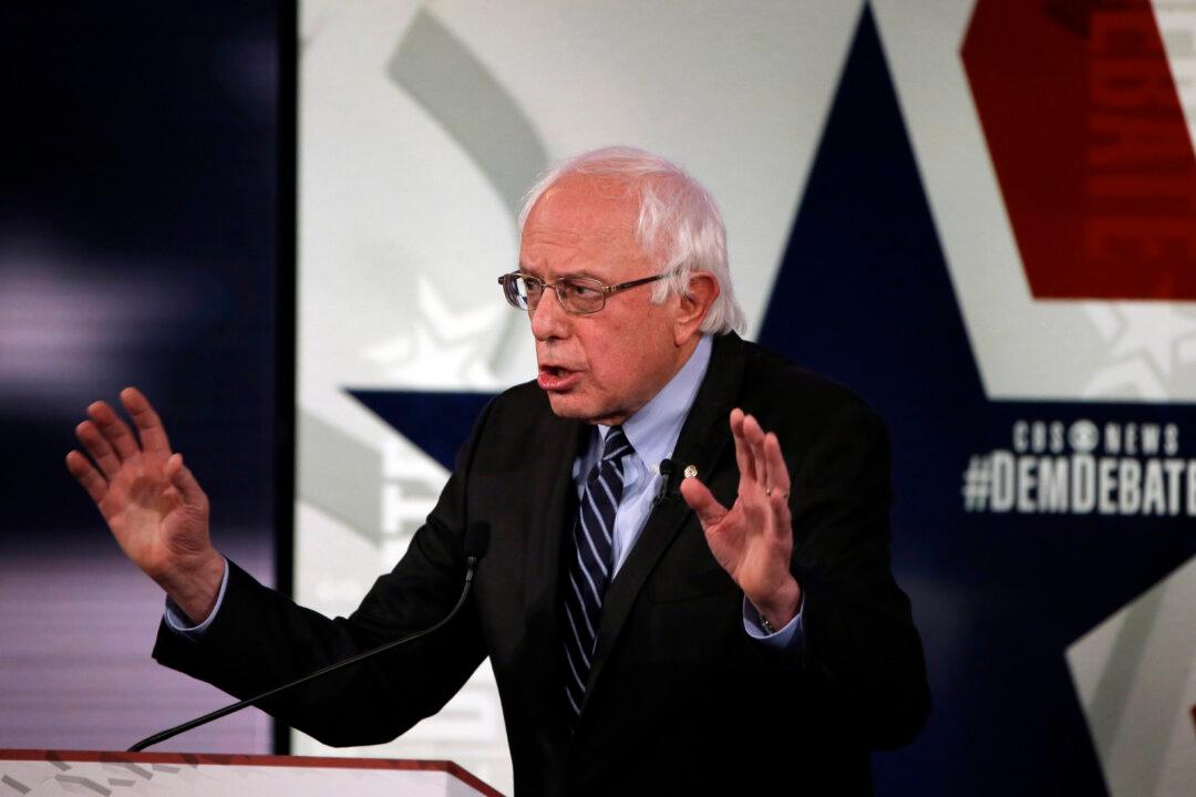 Sanders Surges Ahead of Clinton in Iowa and New Hampshire in New Polls