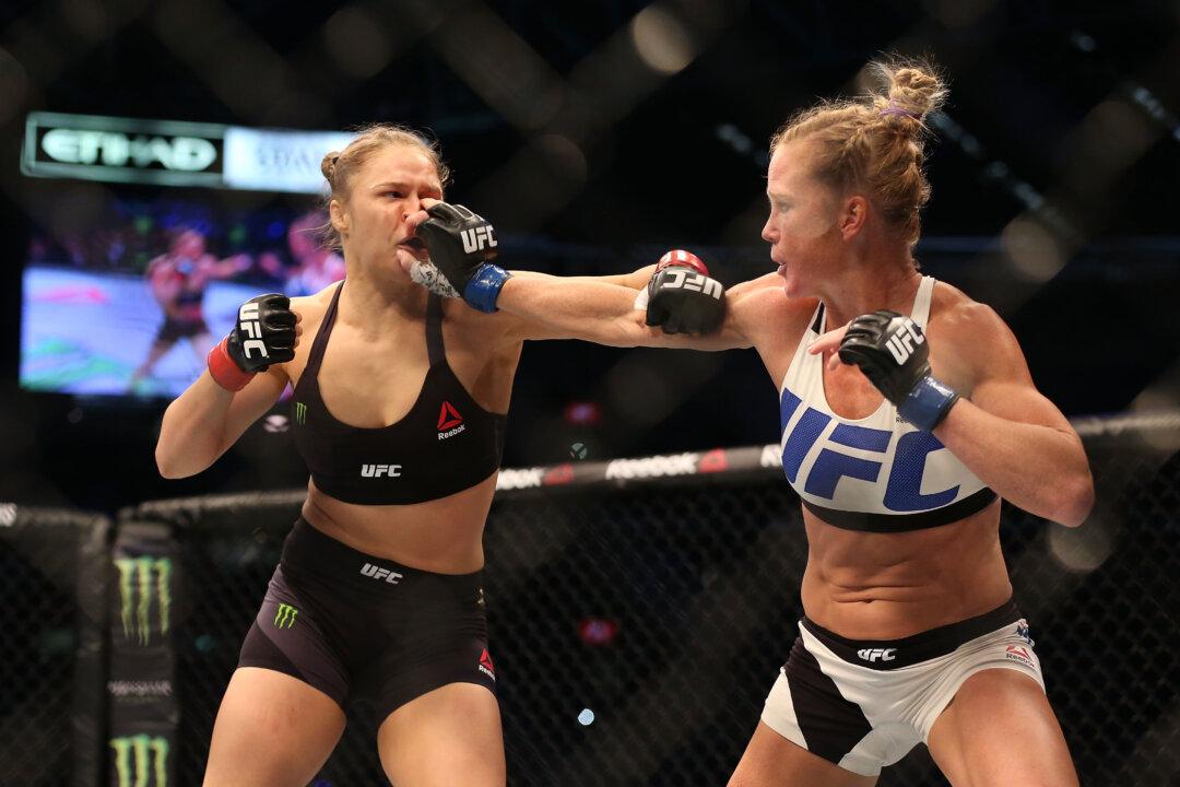 Viral Video: Ronda Rousey Knocked Out by Holly Holm