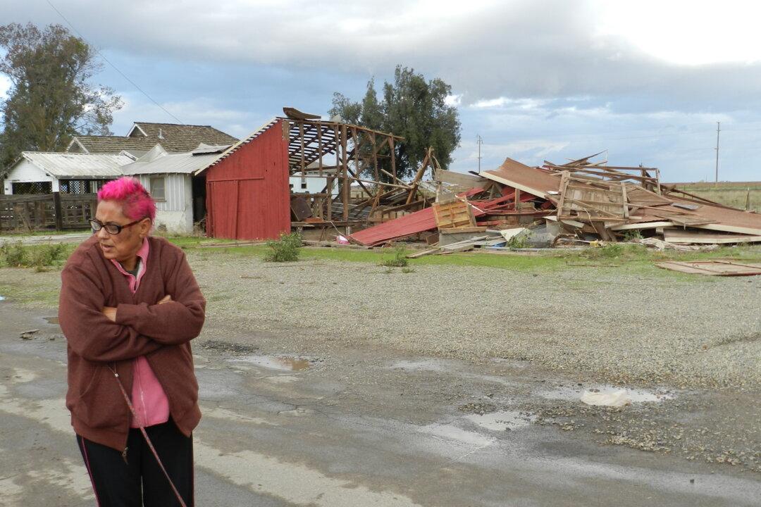 Western US Hit With Blast of Winter-Like Weather