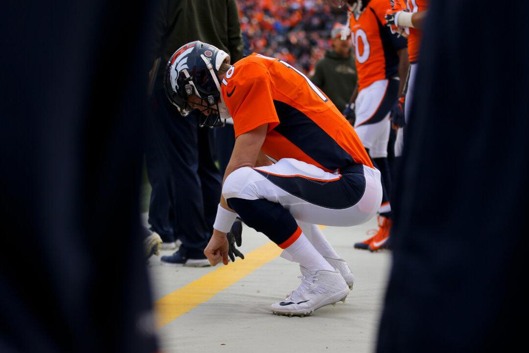 The Fast (and Unusual) Decline of Peyton Manning