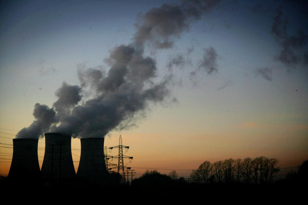 UK to Close All Coal Power Plants by 2025