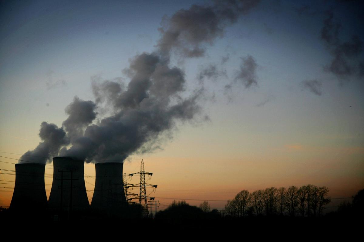 UK to Close All Coal Power Plants by 2025