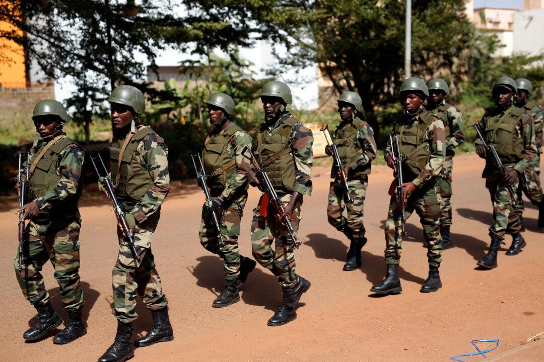 14 Malian Soldiers Killed by Explosives in Multiple Attacks