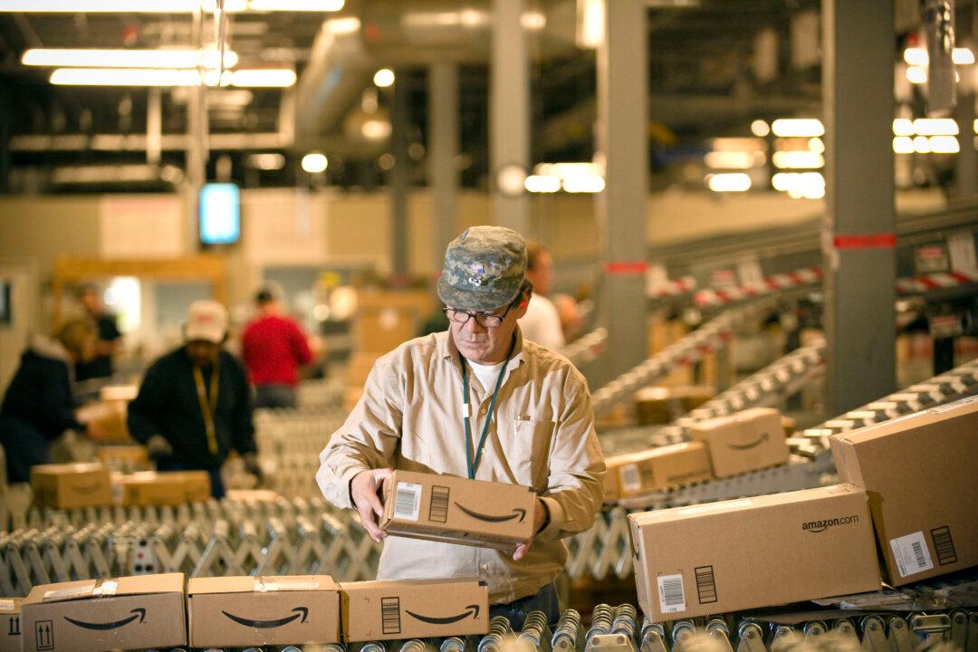 Injuries at Amazon Warehouses Rose 38 Percent In 2021: Labor Activists