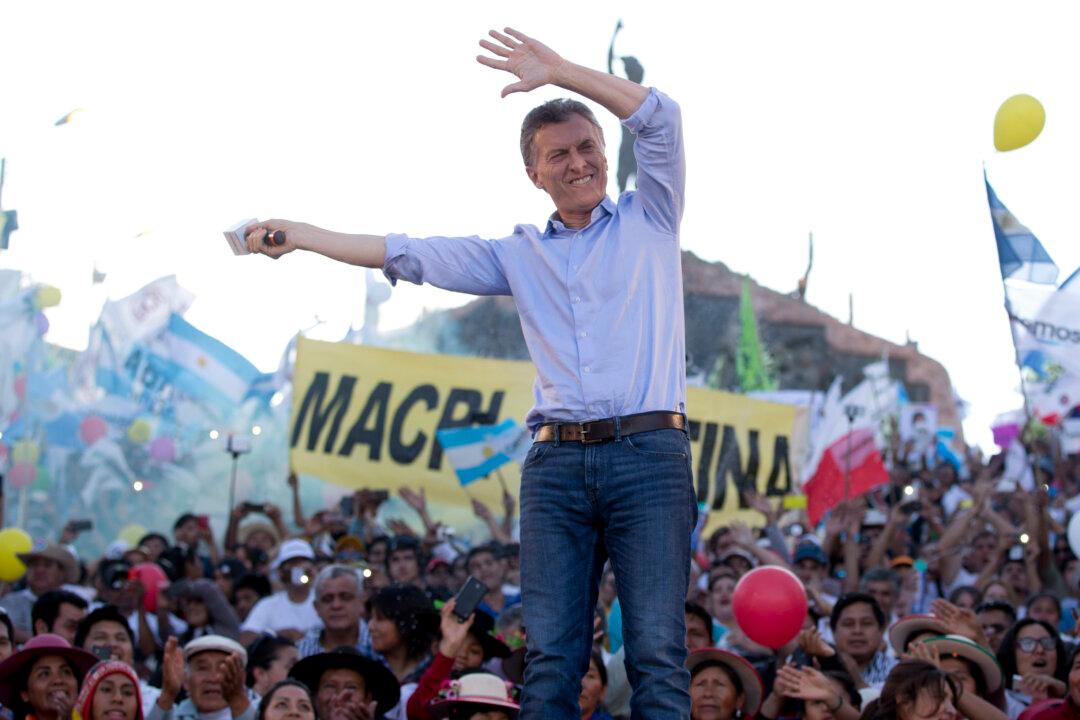 ‘Kirchner Era’ Ends With Opposition Win in Argentina