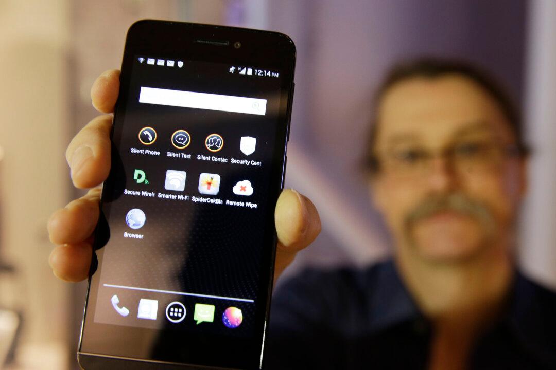 Why Government and Tech Can’t Agree About Encryption