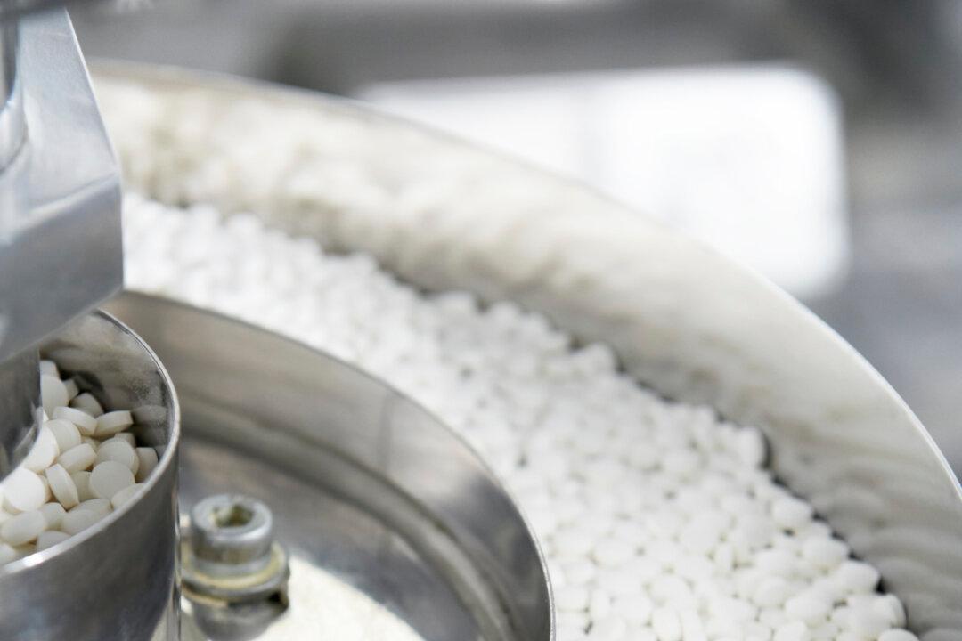 Australia to Bring Life Saving Meds Manufacturing Back Onshore