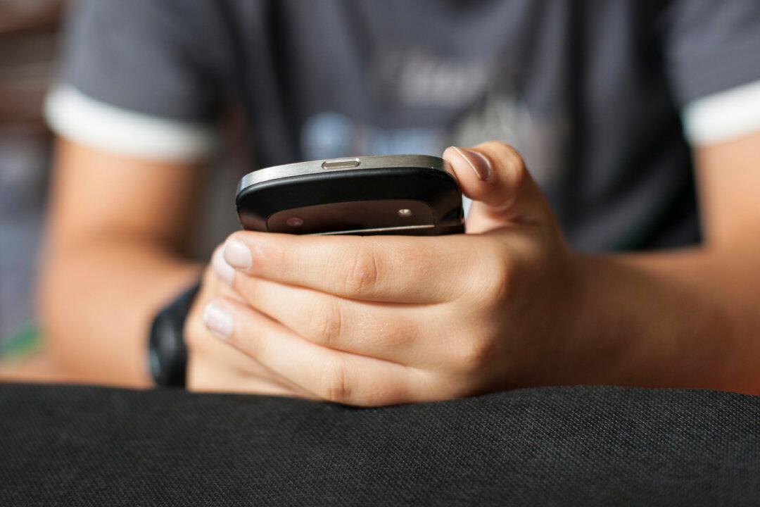 Weekend Texts Ask If You Plan to Binge Drink