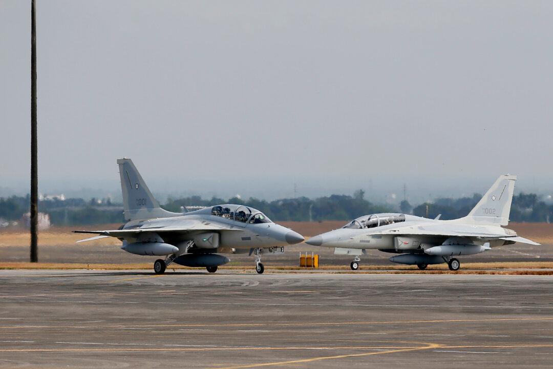 Philippines Gets 1st Fighter Jets in a Decade Amid Sea Feud