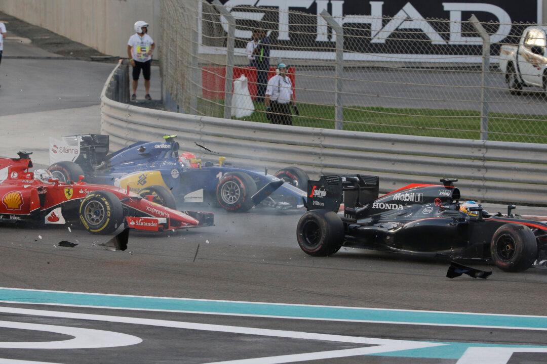 Alonso Guarantees He'll Race in F1 in 2016