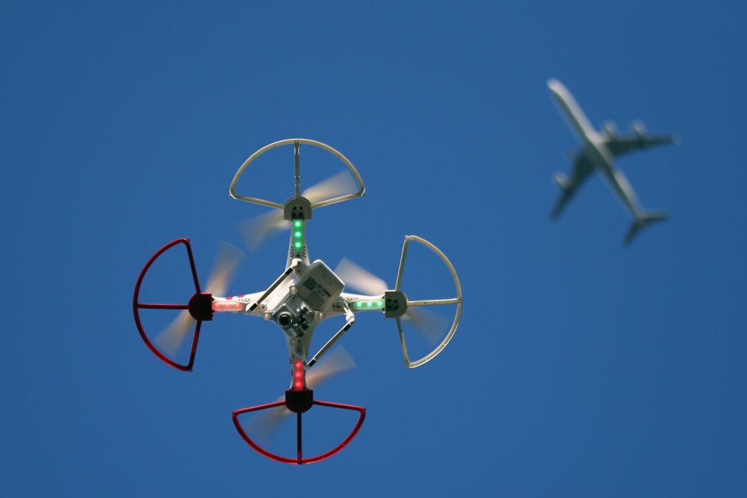 FAA Seeks to Push Through Drone Registry in Time for Christmas