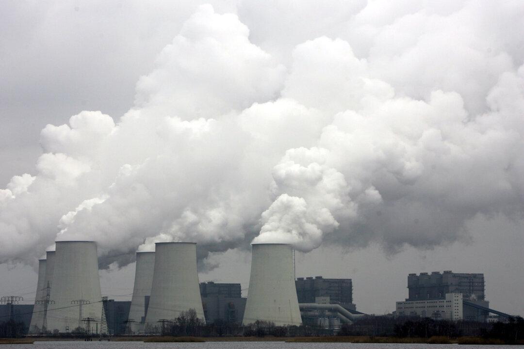 Paris Climate Goals Mean Emissions Need to Drop Below Zero