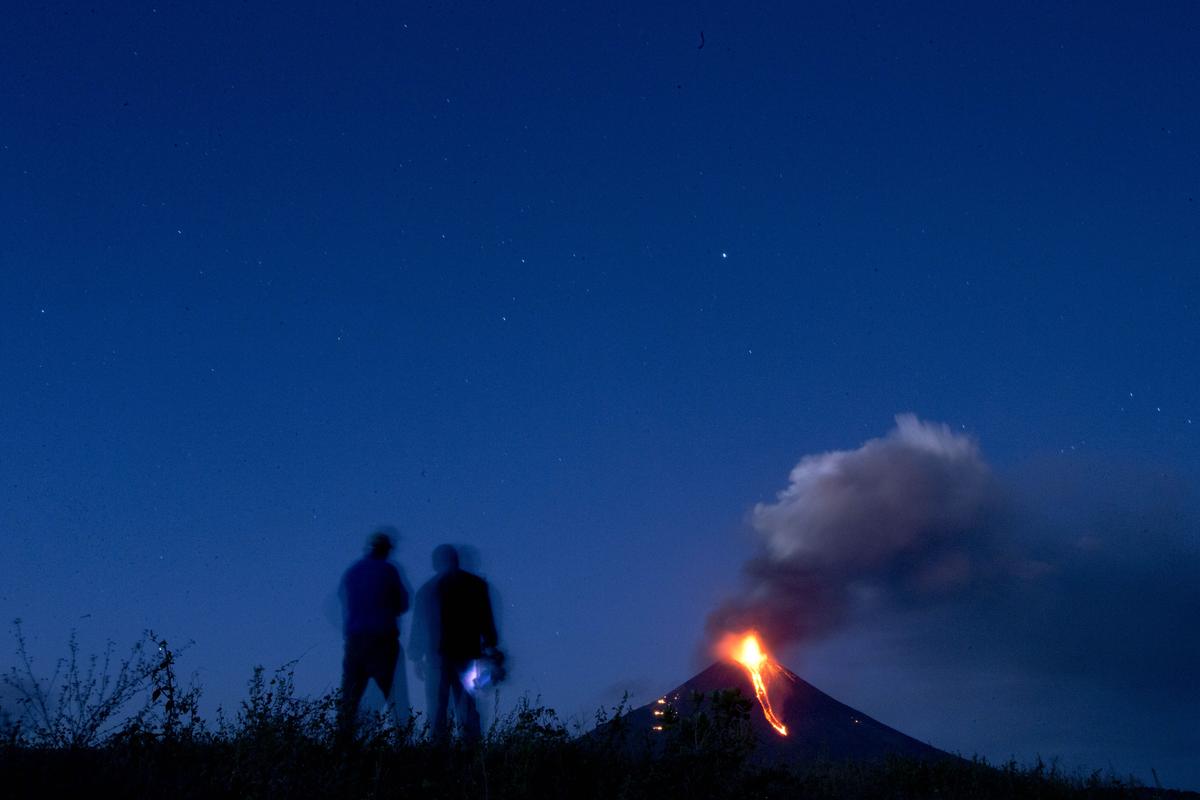 Nicaragua’s Momotombo Volcano Erupts for the First Time in 100 Years