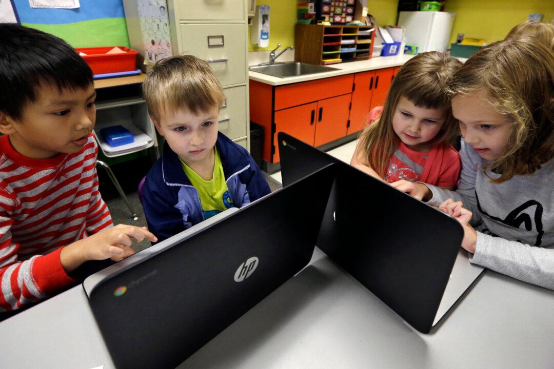 Growing Push to Expose More Students to Computer Science