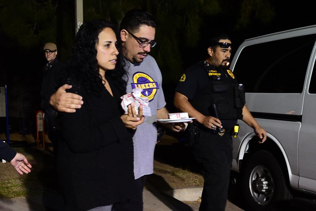 Obama Says California Massacre May Be Tied to Terrorism as Ted Cruz Expresses Concerns