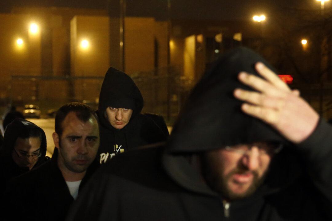 Chicago Cops’ Versions of Teen’s Killing at Odds With Video