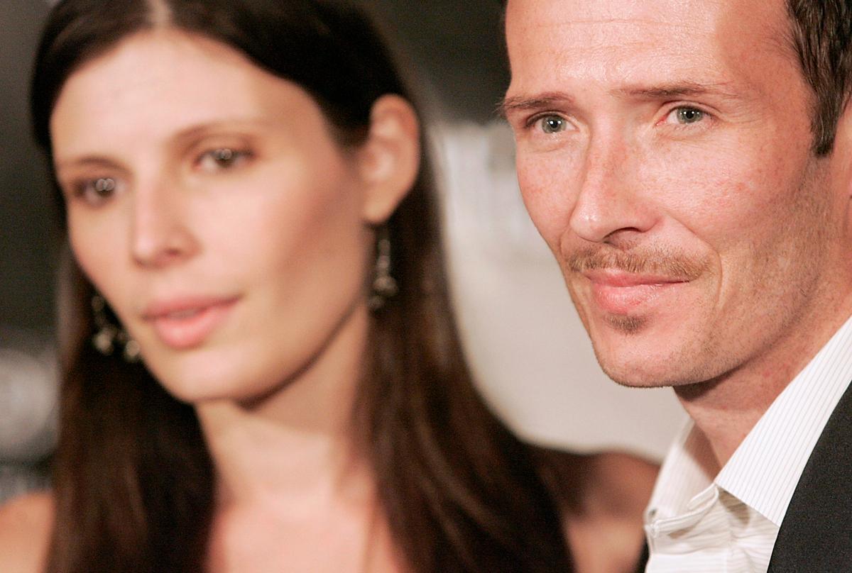 Ex-wife of Scott Weiland Pens Open Letter Asking People Not to Glorify His Tragic Death