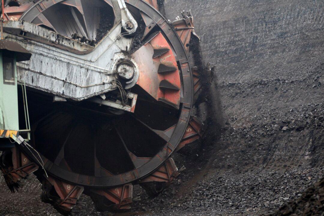 Mining Sector in Turmoil as Anglo American Sheds 85,000 Jobs