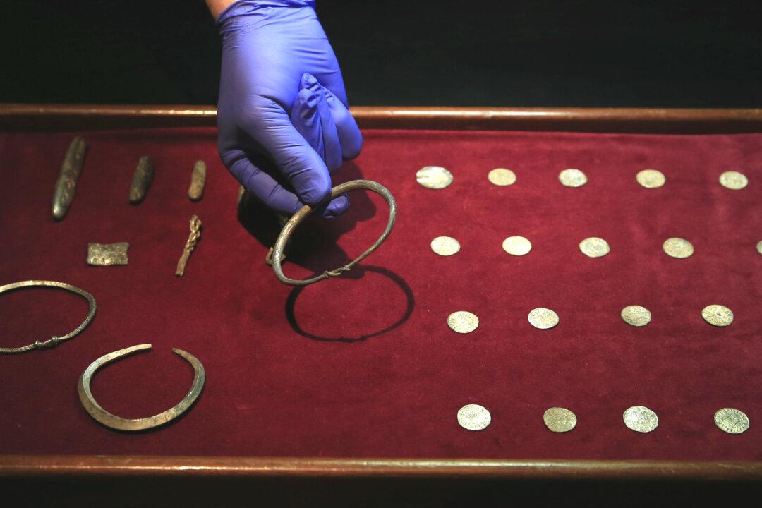 Viking Hoard Found in Field Sheds Light on England’s Origins